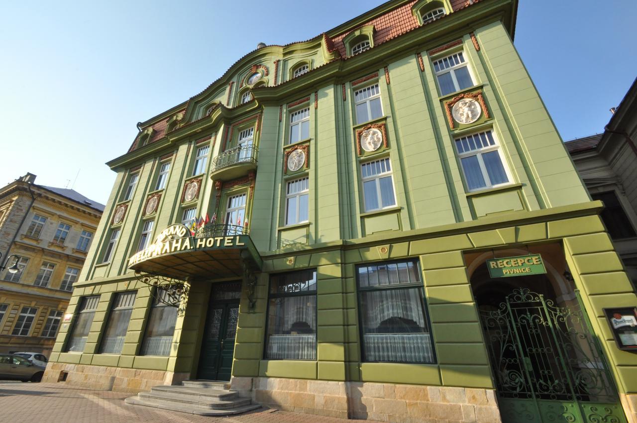 Grand Hotel Praha Jicin Bagian luar foto